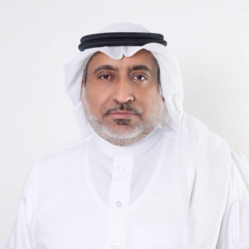 الدكتور نواف العنزي